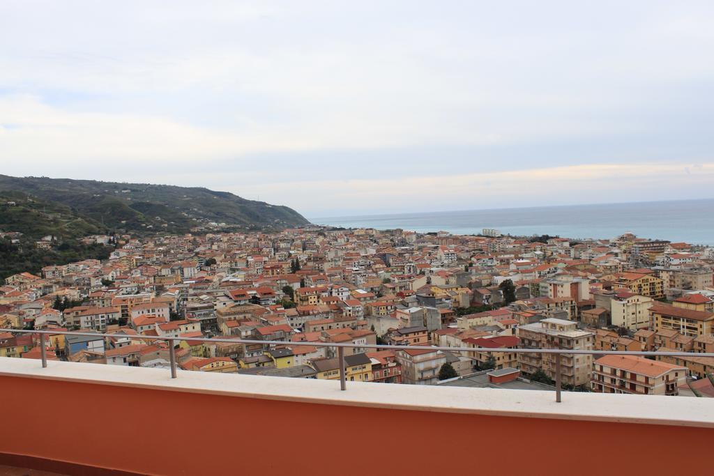 Alla Chiazzetta Calabria Amantea Bagian luar foto